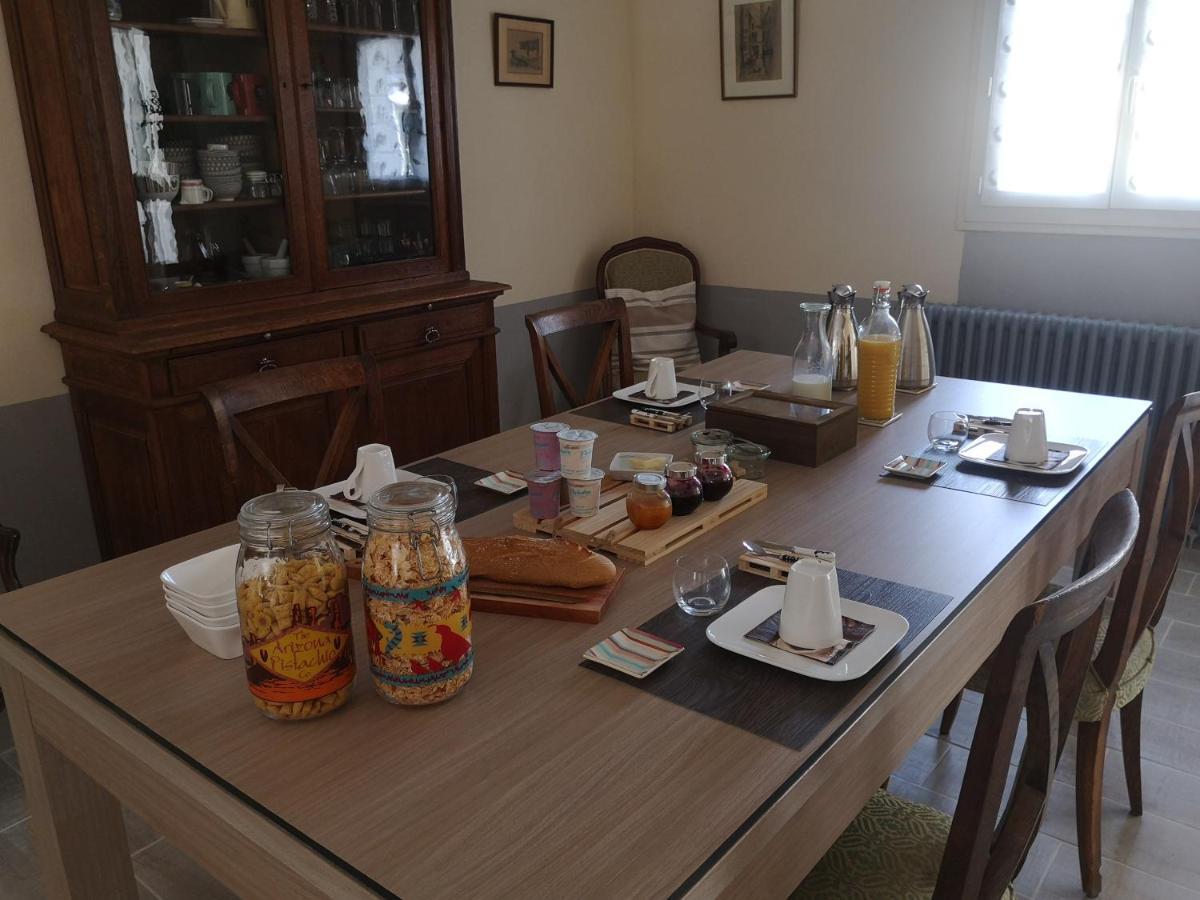 O Vents D'Anges - Maison D'Hotes Hotell Maurens  Eksteriør bilde